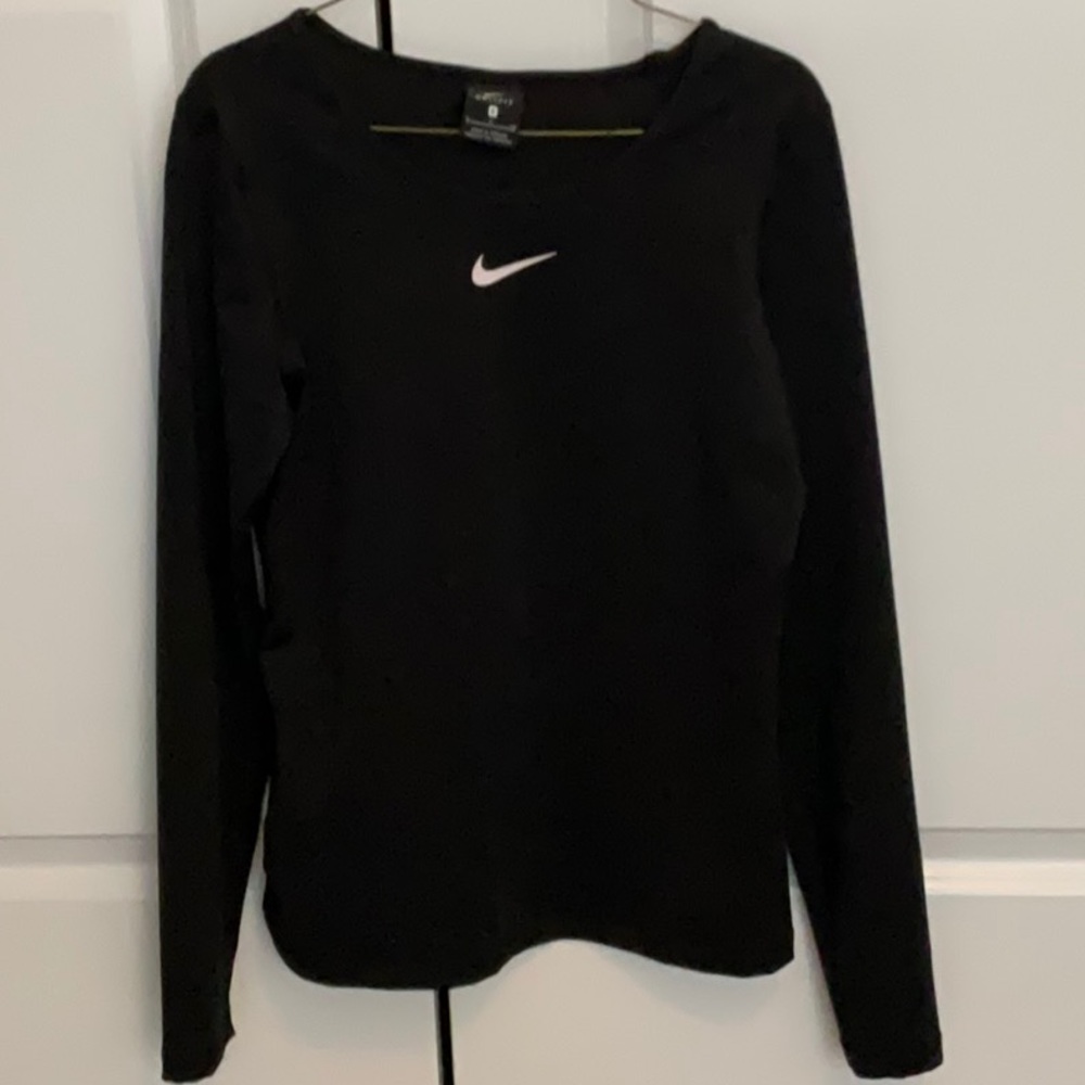 Nike Dri-fit pullover. Black